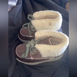 Toddler boots size 7